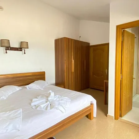 Sor Szálloda Észak-Eforie