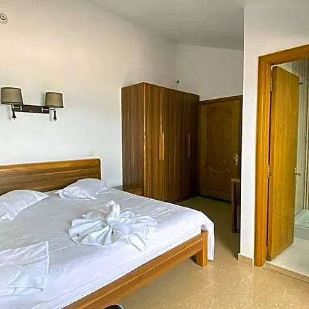 Ξενοδοχείο Sor Pe Plaja Belona 3*